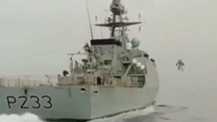 Sailors couldn’t believe their eyes when they saw this figure flying towards them
