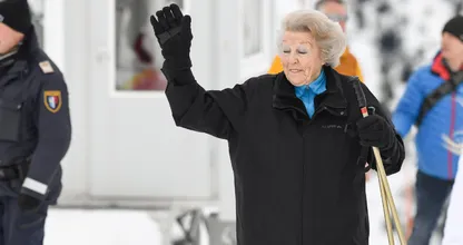 Prinses Beatrix breekt haar pols tijdens wintersportvakantie