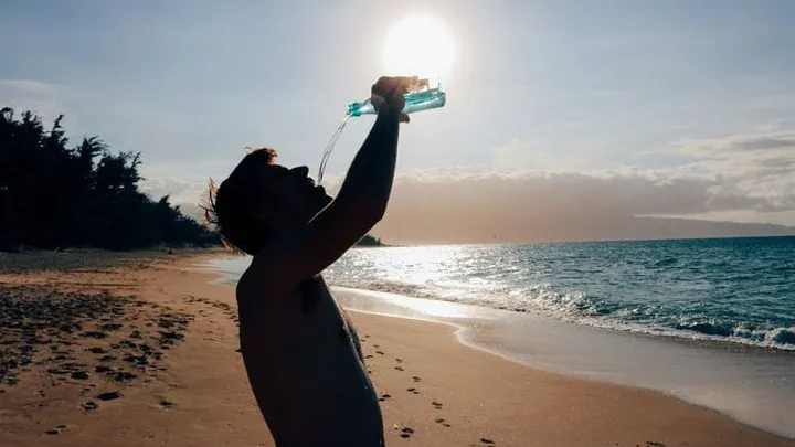 Wasser, Cola oder Tee: Was löscht den Durst am besten?