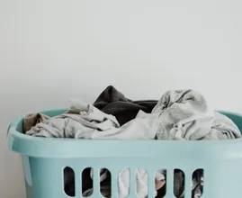 Vrouw deelt hack om handdoeken en kleding écht goed schoon te krijgen