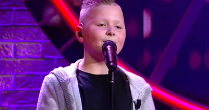 De nieuwe Jan Smit: 10-jarige Pietje zingt een aardig moppie