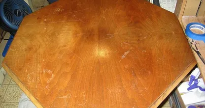 These are 5 simple tricks that could help you get rid of scratches on any surface in your home!