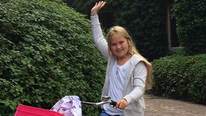 "Amalia krijgt jaarlijks 100.000 euro en ik kan de kapper van mijn dochter amper betalen!" Moet dit kunnen of niet?