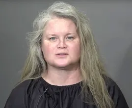 Deze vrouw ziet er onherkenbaar uit na indrukwekkende metamorfose