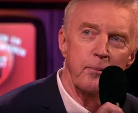 André van Duin overladen met complimenten na optreden DWDD