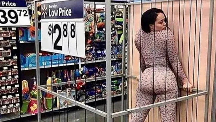 The Most Hilarious And Embarrassing Walmart Moments Caught on Camera