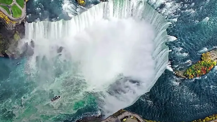 Découverte incroyable après l'assèchement des chutes du Niagara en 1969
