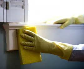 3 verrassende dingen die je ook met schoonmaakhandschoenen kunt doen