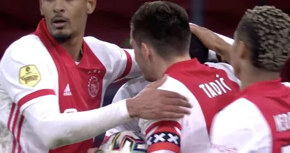 Grote blunder bij Ajax: duurste aankoop ooit heel seizoen nutteloos