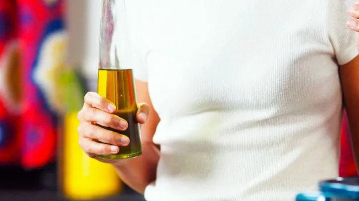 10 olive oil tricks that have nothing to do with making food