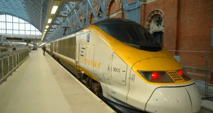 Yes! Vanaf vandaag reis je binnen een paar uur van Amsterdam naar hartje Londen met de trein!