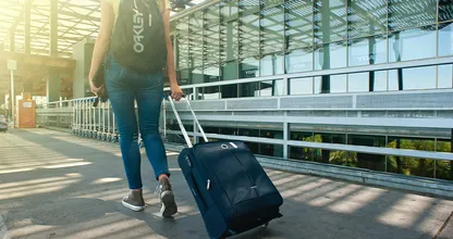 FNV waarschuwt opnieuw voor chaos op Schiphol in de zomer