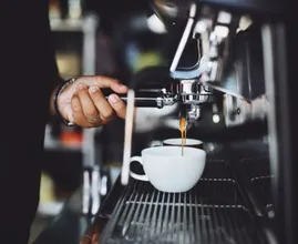Zes of zeven kopjes koffie per dag? Moet kunnen, zegt deze koffiewetenschapper