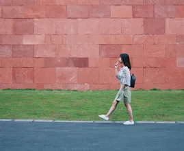 A long hike or a short stroll? Which one is better for you?