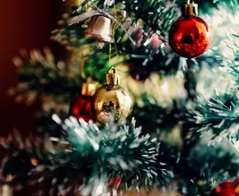 Gezellig en budget: zo breng je je huis voor weinig geld in de kerstsferen