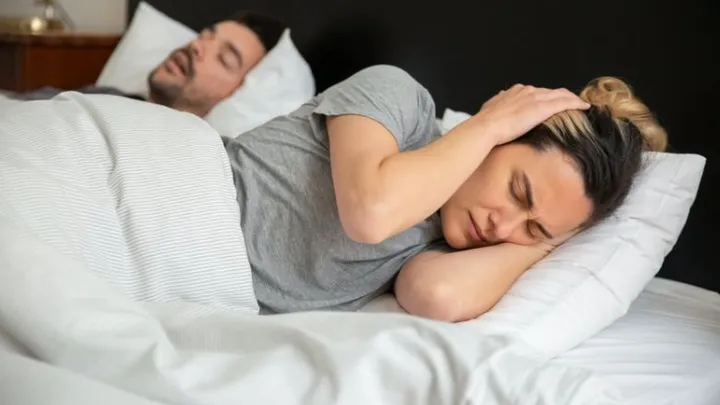 Ai: deze 4 voedingsmiddelen stimuleren snurken