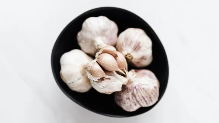 De vele verschillende smaken en bereidingen van knoflook
