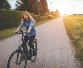 Lange fietsrit? 7x zo gaat de accu van je e-bike langer mee