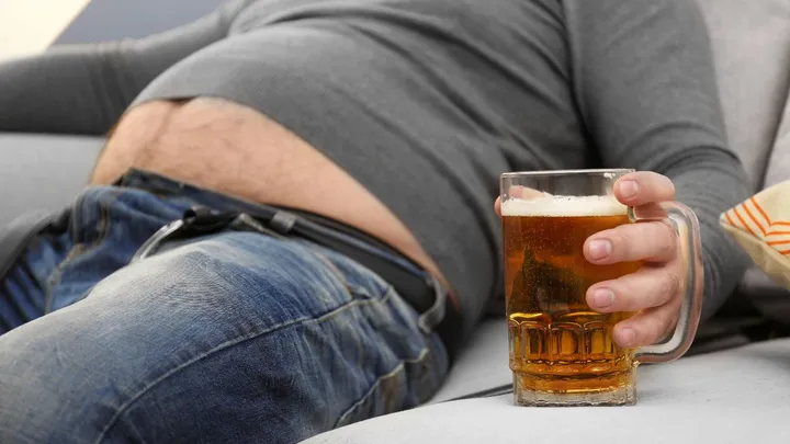 Krijg je van pils echt een bierbuik?