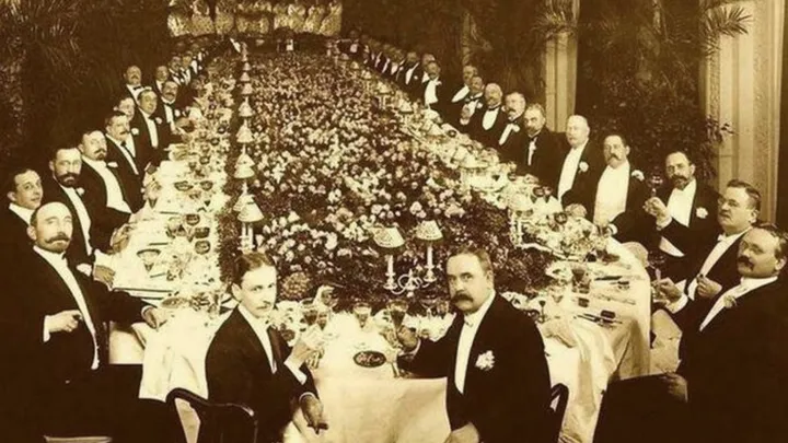 Dive Into History With These Impressive and Rare Images From the Past