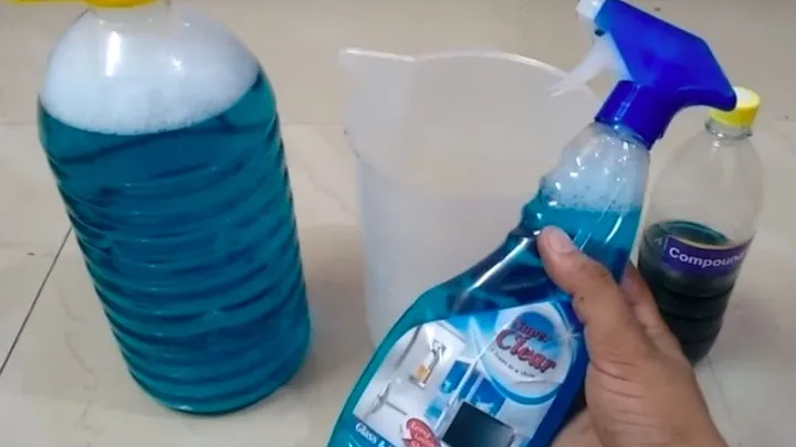 6 things you should never clean with glass cleaner