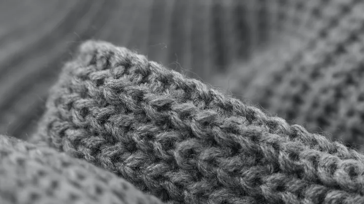 Cierpisz na ból stawów? Wypróbuj te trzynaście naturalnych środków, aby go zwalczyć