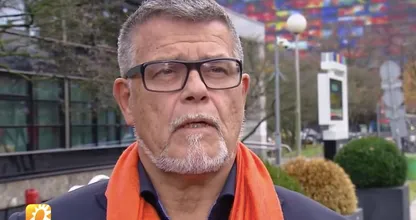 Achtste kindje op komst voor Emile Ratelband: ‘Ik ben zo gelukkig!’