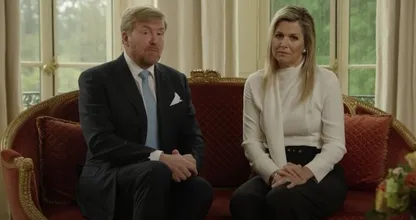 Koning Willem-Alexander en Máxima geven reactie op avondklokrellen