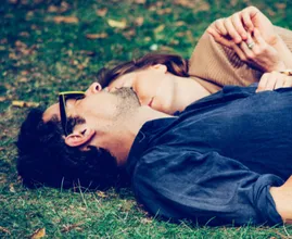 Esta es la razón por la que debes hacer más siestas con tu pareja