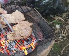 Keine Grillzange parat? Grilltipps vom Profi? Diese Tricks werden dir gefallen