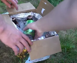 Keine Kühlbox da? Bau dir so eine in nur 5 Minuten!