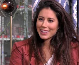 Ongemakkelijkheid tussen Loretta Schrijver en Iris Hond tijdens Koffietijd