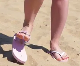 Flip Flop Riemen abgerissen? Diese Sofort-Lösung repariert sie in nur 20 Sekunden