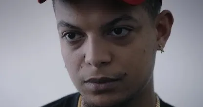 Mannen verkleed als ‘pizzabezorgers’ proberen huis Ronnie Flex binnen te dringen