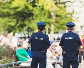 Man in Oostenrijk betaalt 500 euro boete voor het laten van een scheet