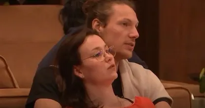 Een Jaar Van Je Leven: Sasha wil er álles aan doen om Jeffrey naar huis te sturen