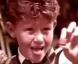 Zo ziet de kleine pestkop uit de Rolo-reclame er nu uit