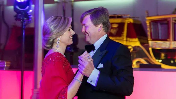 Koning Willem-Alexander gaat in op medische ingreep koningin Máxima