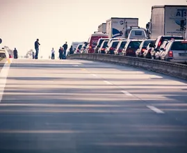 Met de auto op vakantie? ANWB waarschuwt voor topdrukte dit weekend