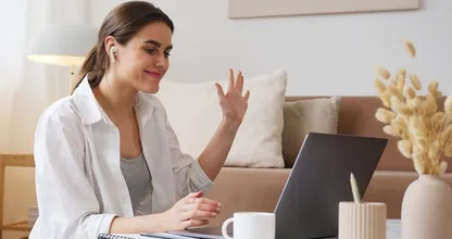 Onderzoek: videovergaderingen zijn stressvol, maar de oplossing is simpel