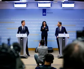 OMT adviseert strenge lockdown, vanavond mogelijk al persconferentie