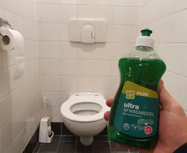 Why Some People Use Dish Soap in the Toilet—and What It Might Help With