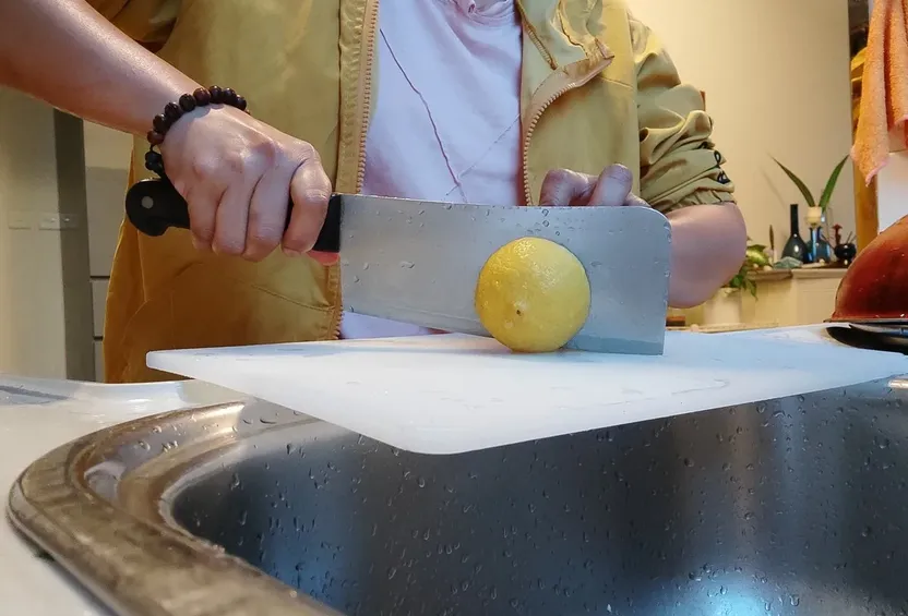 Je plastic snijplank laat meer achter dan je denkt, blijkt uit onderzoek