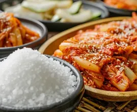 Die potenziellen Gesundheitsrisiken des täglichen Verzehrs von Kimchi