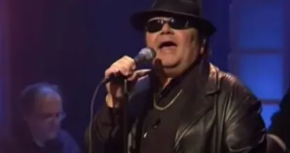Dit is Nathalie Hazes, de 'vergeten' dochter van André Hazes!
