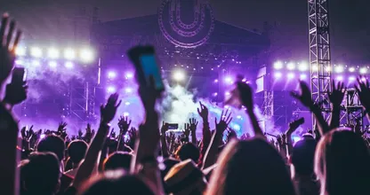 Kno-artsen willen dat horeca minder harde muziek gaat draaien
