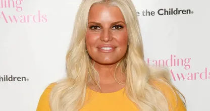 Wow - this is what Jessica Simpson looks like these days