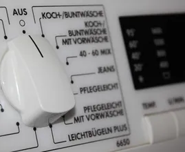 Diese 4 teils unerwarteten Dinge kannst du einfach in die Waschmaschine schmeißen