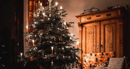 Op deze plek kun je je kerstboom het beste neerzetten