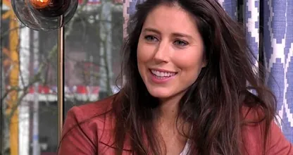 Ongemakkelijkheid tussen Loretta Schrijver en Iris Hond tijdens Koffietijd